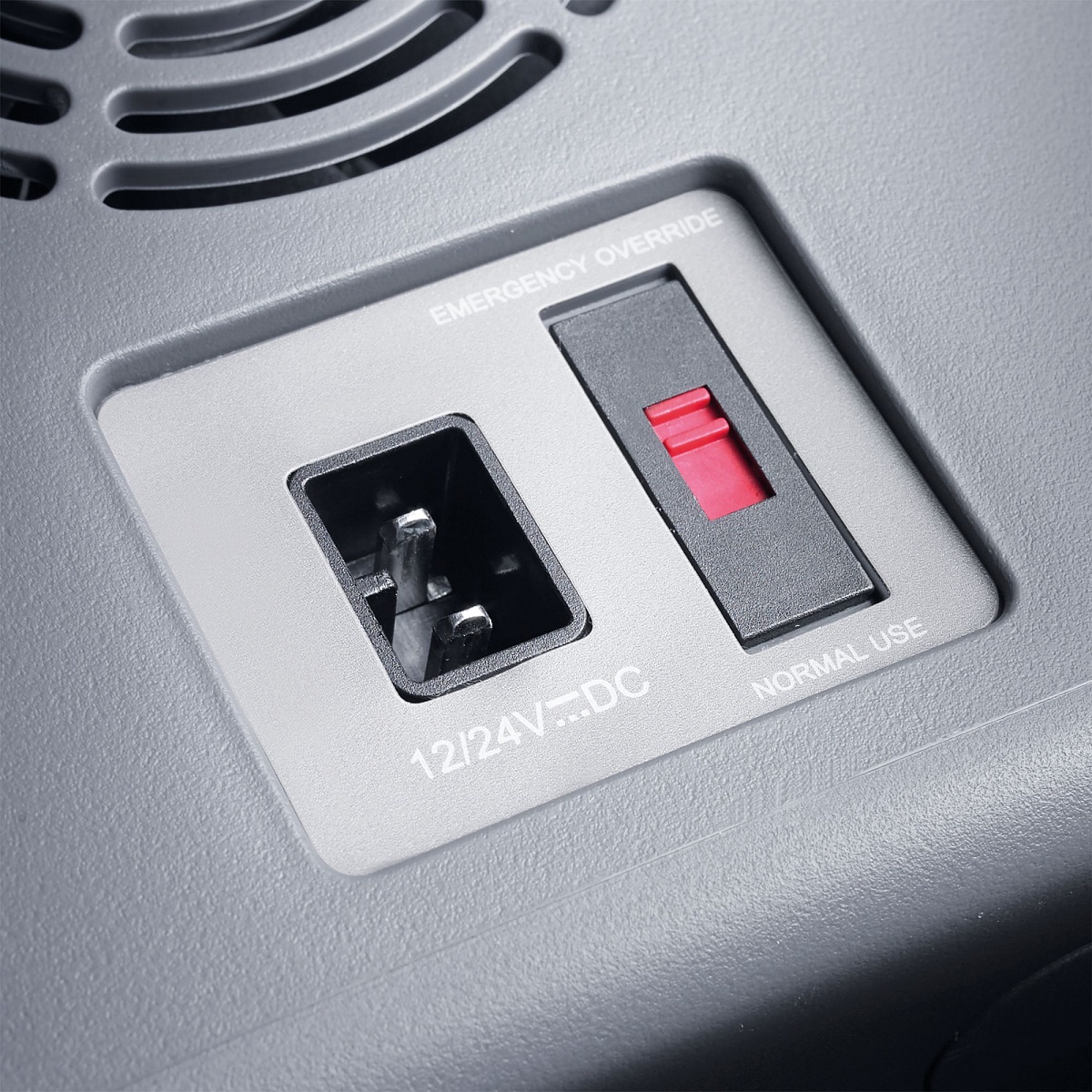 Автохолодильник компрессорный Dometic CF 11